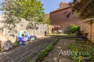 garden- click for photo gallery